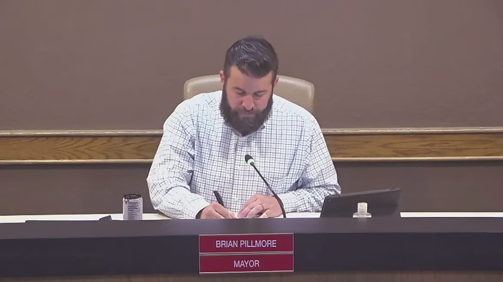 Mayor Brian Pillmore at the Yukon City Council dais