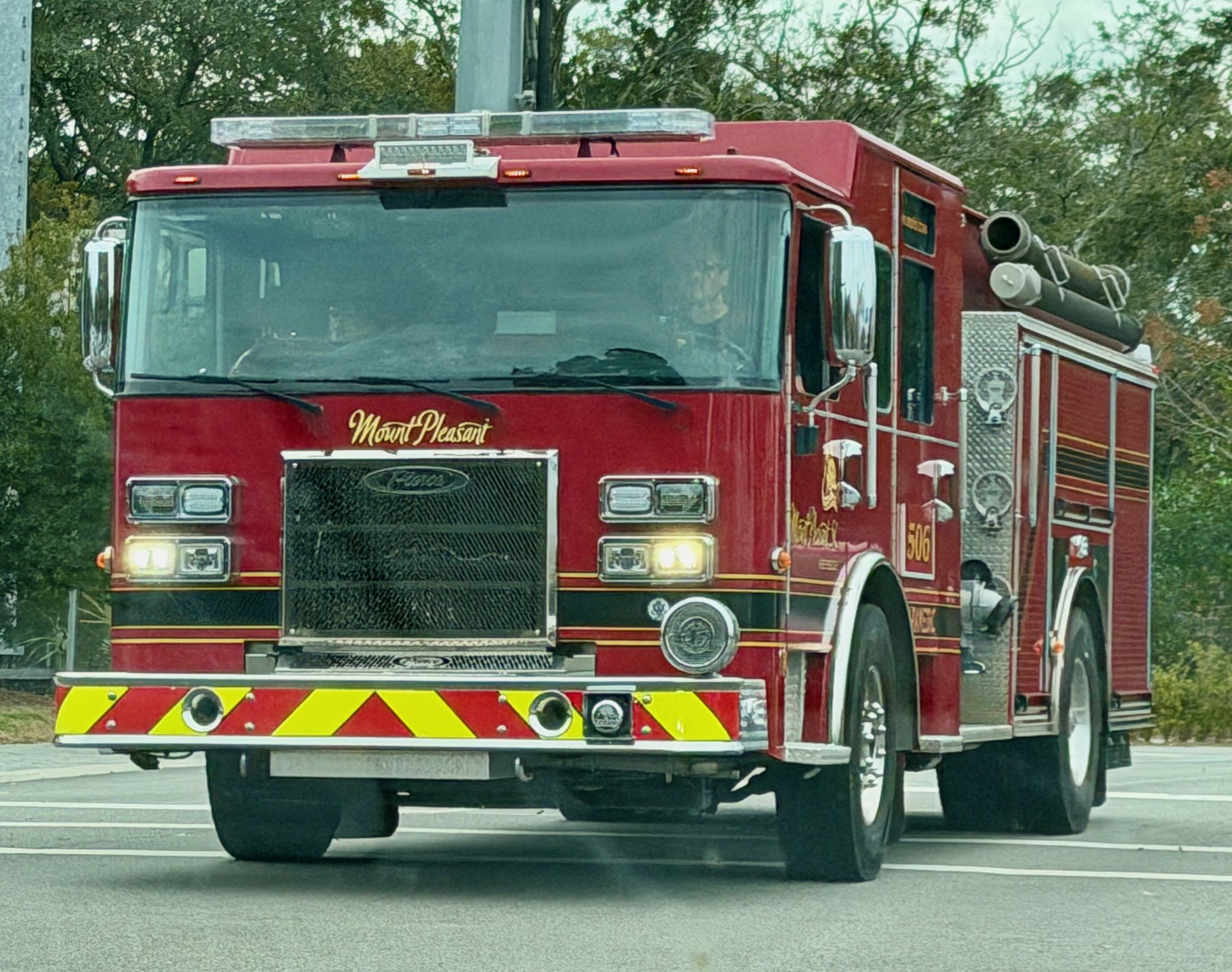 A modern fire engine (pumper), representative of the type Yukon purchased