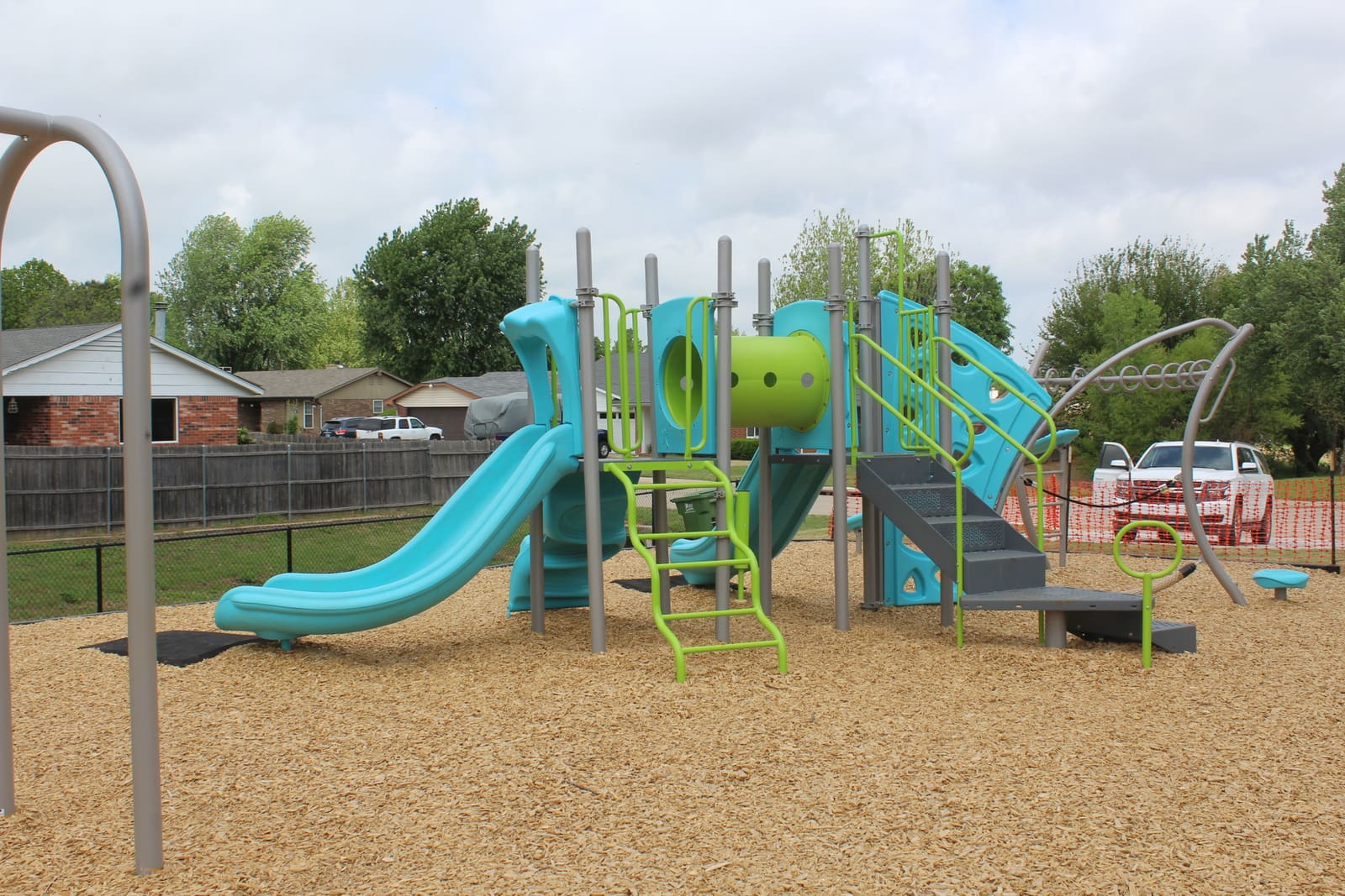 Greenbelt playground — swings and play area